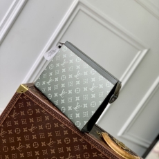 LV Clutch Bags